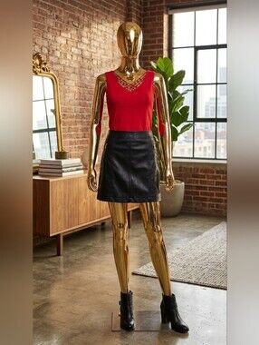 Beautiful Red Quality Beaded Stretch Top ♥️🍒